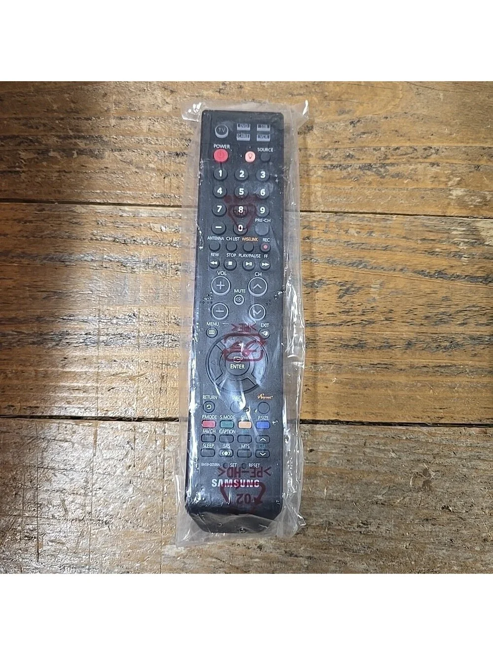 Samsung Remote Control (BN59-00599A) for Select TVs - Black